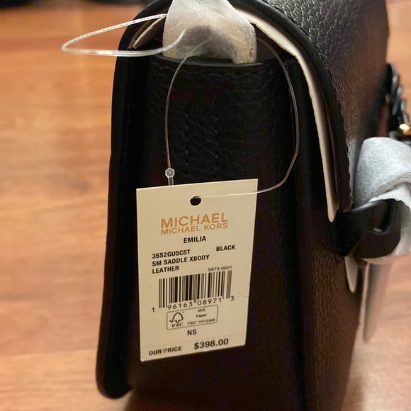 MK NWT purse - Picture 2 of 6